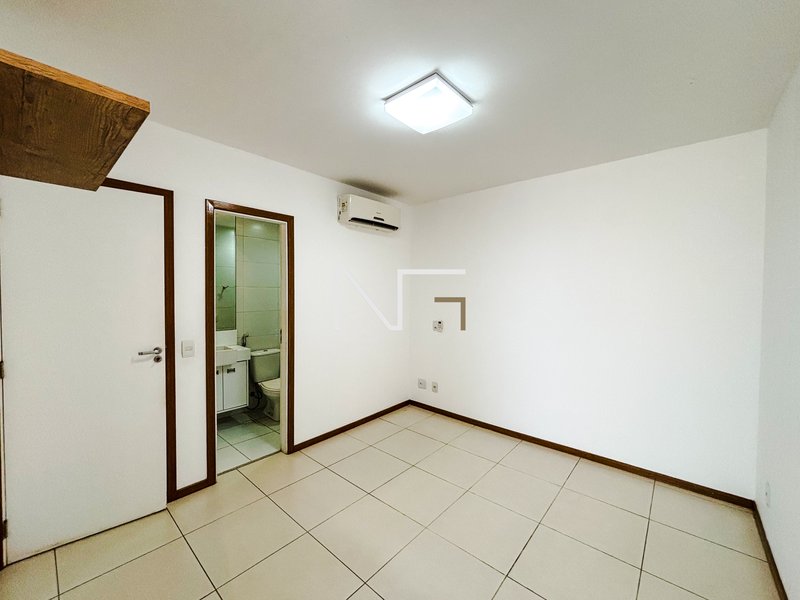 3 Quartos na Praia da Costa sol da manhã com Lazer de Clube Rua Inácio Higino Vila Velha - 