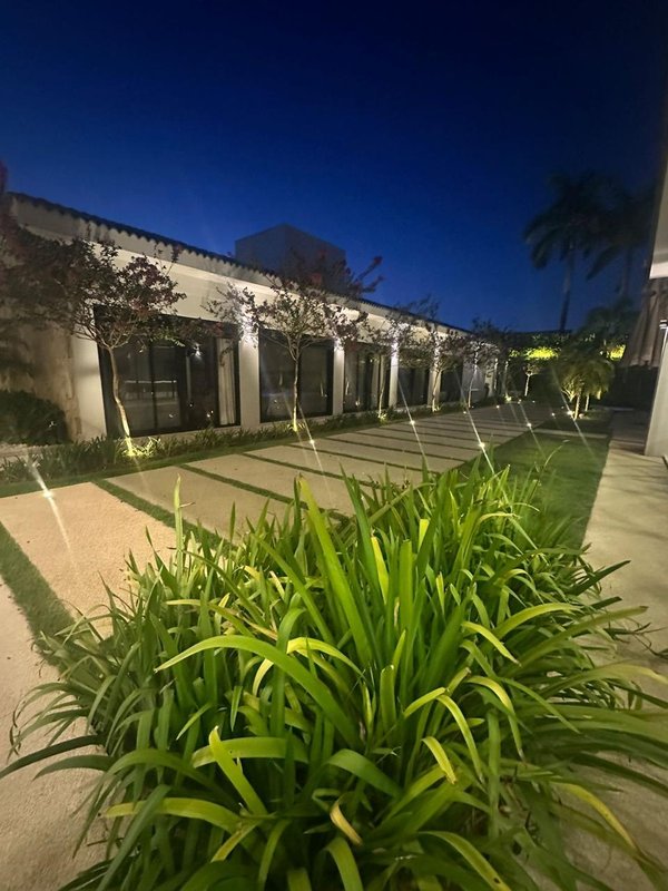 EXCLUSIVIDADE E BELEZA EM TERRAS DE SÃO JOSÉ II Rua C Itu - 