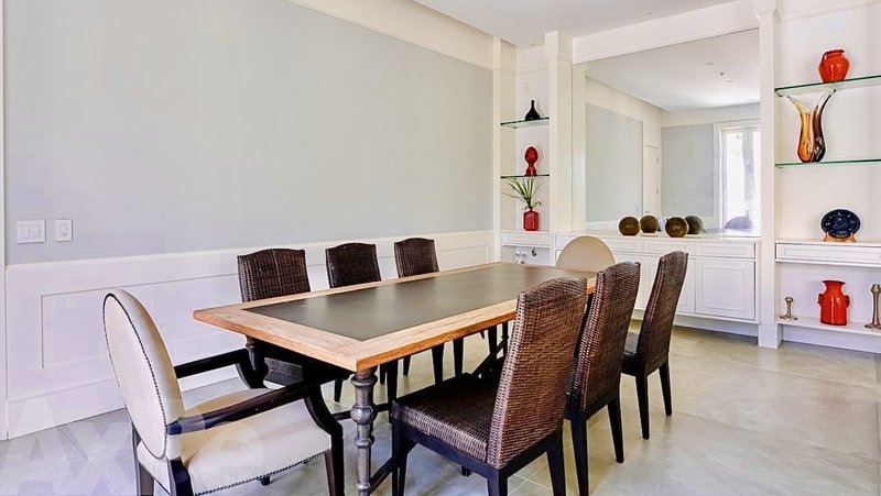 LUXUOSA RESIDÊNCIA NA MELHOR LOCALIZAÇÃO DA FAZENDA BOA VISTA C/ CONFORTO E PRIVACIDADE Alameda das Tipuanas PORTO FELIZ - 