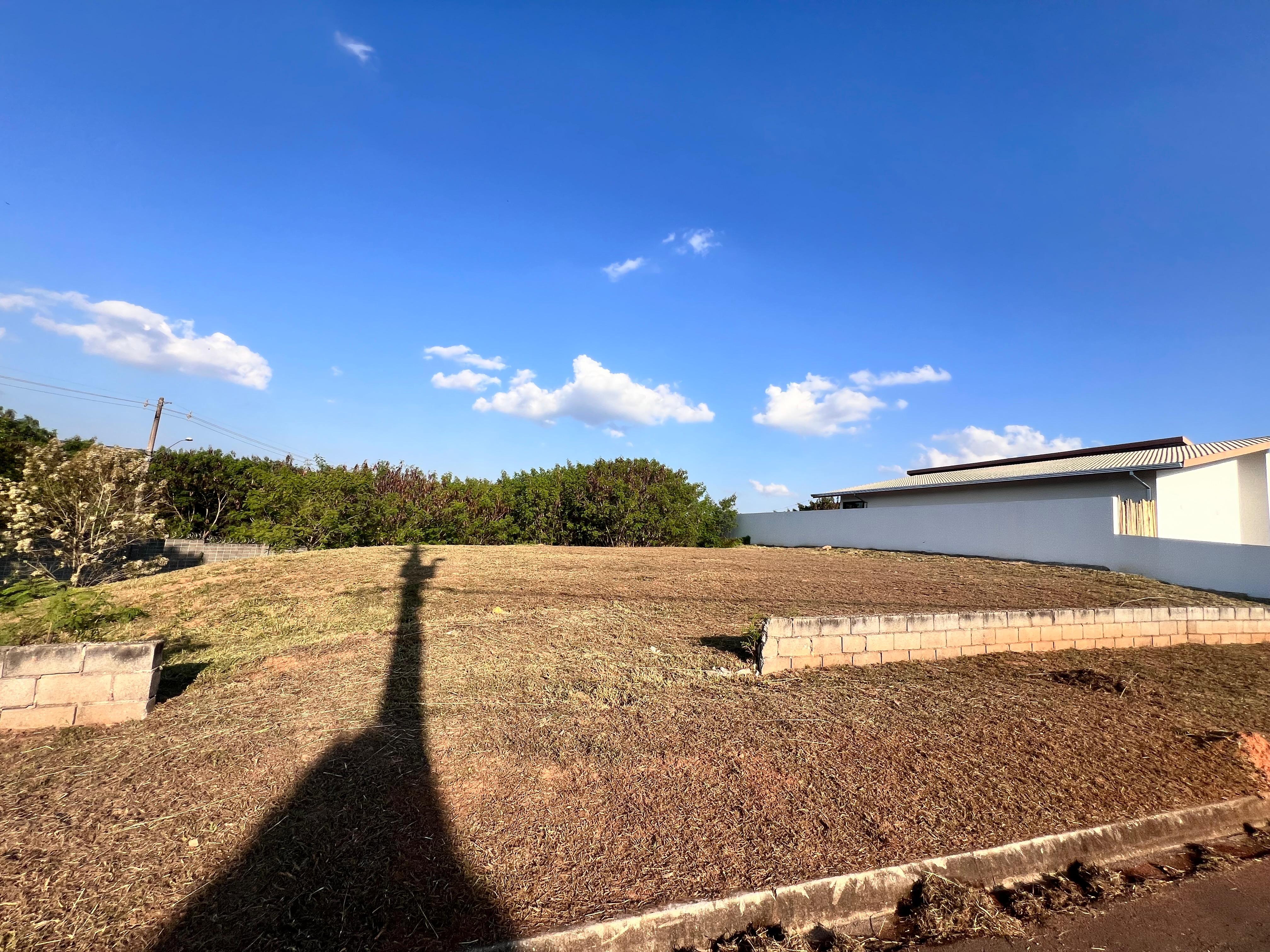 Terreno &agrave; venda,1098 m&sup2;- Condom&iacute;nio Vila Toscana - Votorantim - SP Rodovia João Leme dos Santos Votorantim - 