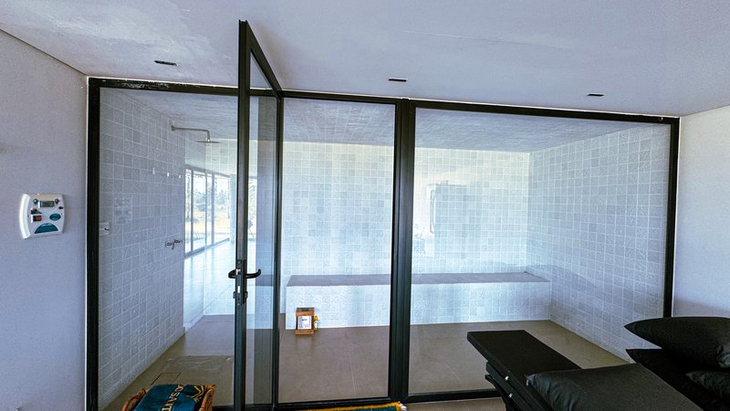 CASA DE ESQUINA c/ 5 SUÍTES, ADEGA , FIREPLACE, SPA e AMPLA ÁREA DE LAZER Rua C Itu - 