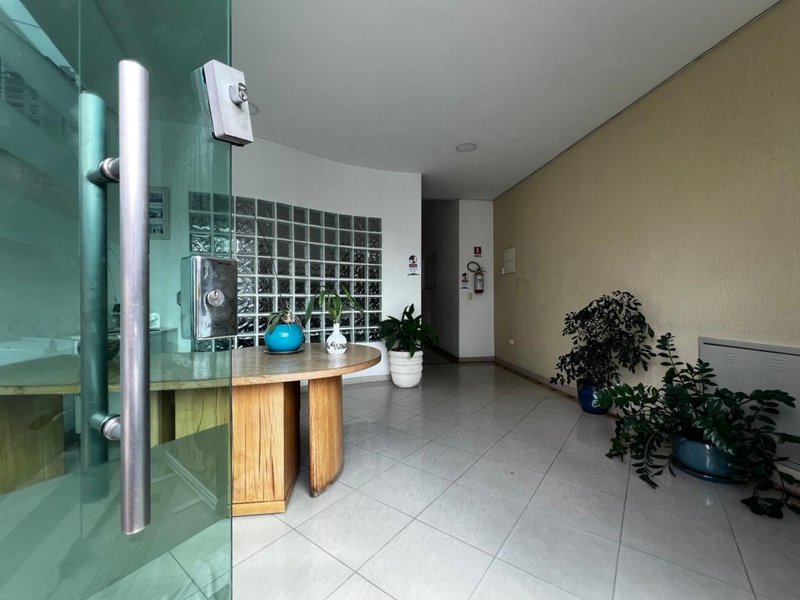 Sala Comercial de 12m² Individual para Locação na Vila Oliveira - Mogi das Cruzes - 