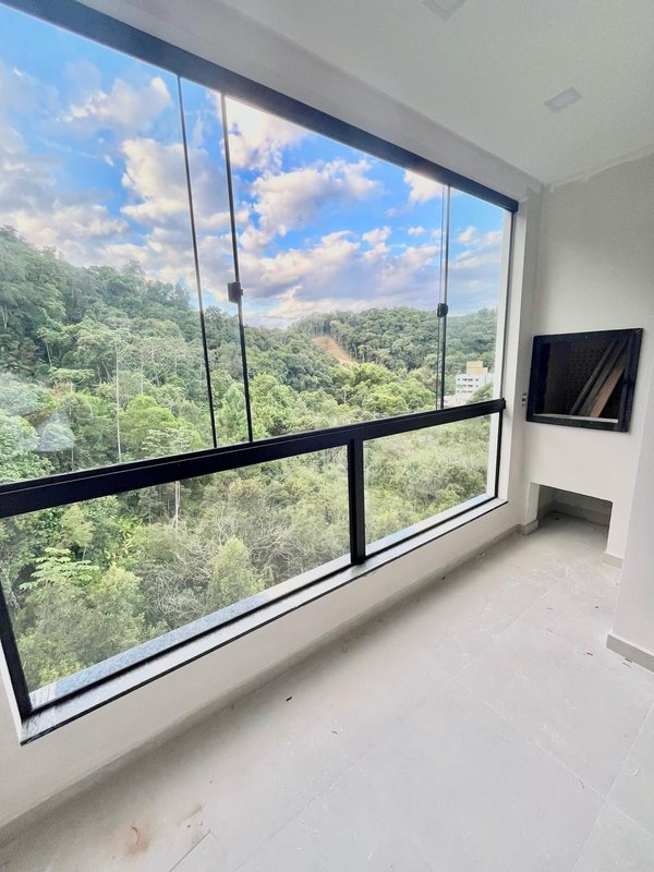 APARTAMENTO COM 2 DORMITÓRIOS NO BAIRRO ÁGUAS CLARAS - Brusque - 