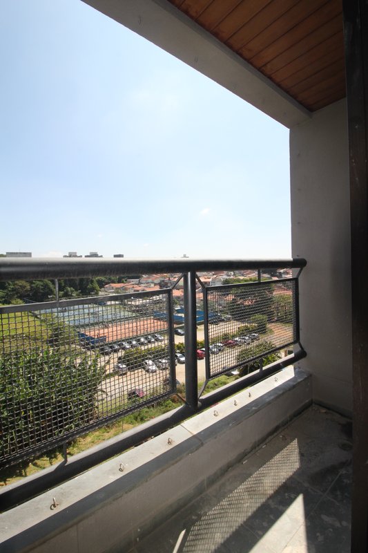 Apartamento com 64 m², 03 dormitórios, 01 banheiro e 01 vaga de garagem Avenida Marginal Esquerda Anchieta São Paulo - 