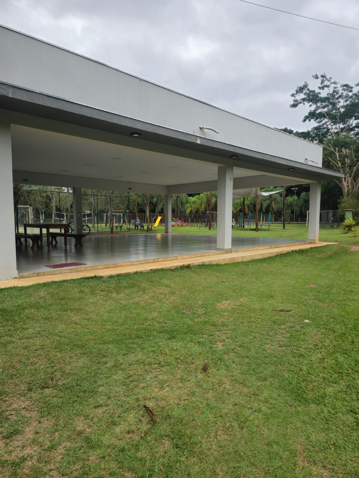 Terreno &agrave; venda,1000 m&sup2;- Condom&iacute;nio  Portal do Sabi&aacute; -  Ara&ccedil;oiaba da Serra - Sp Rodovia Raposo Tavares Araçoiaba da Serra - 