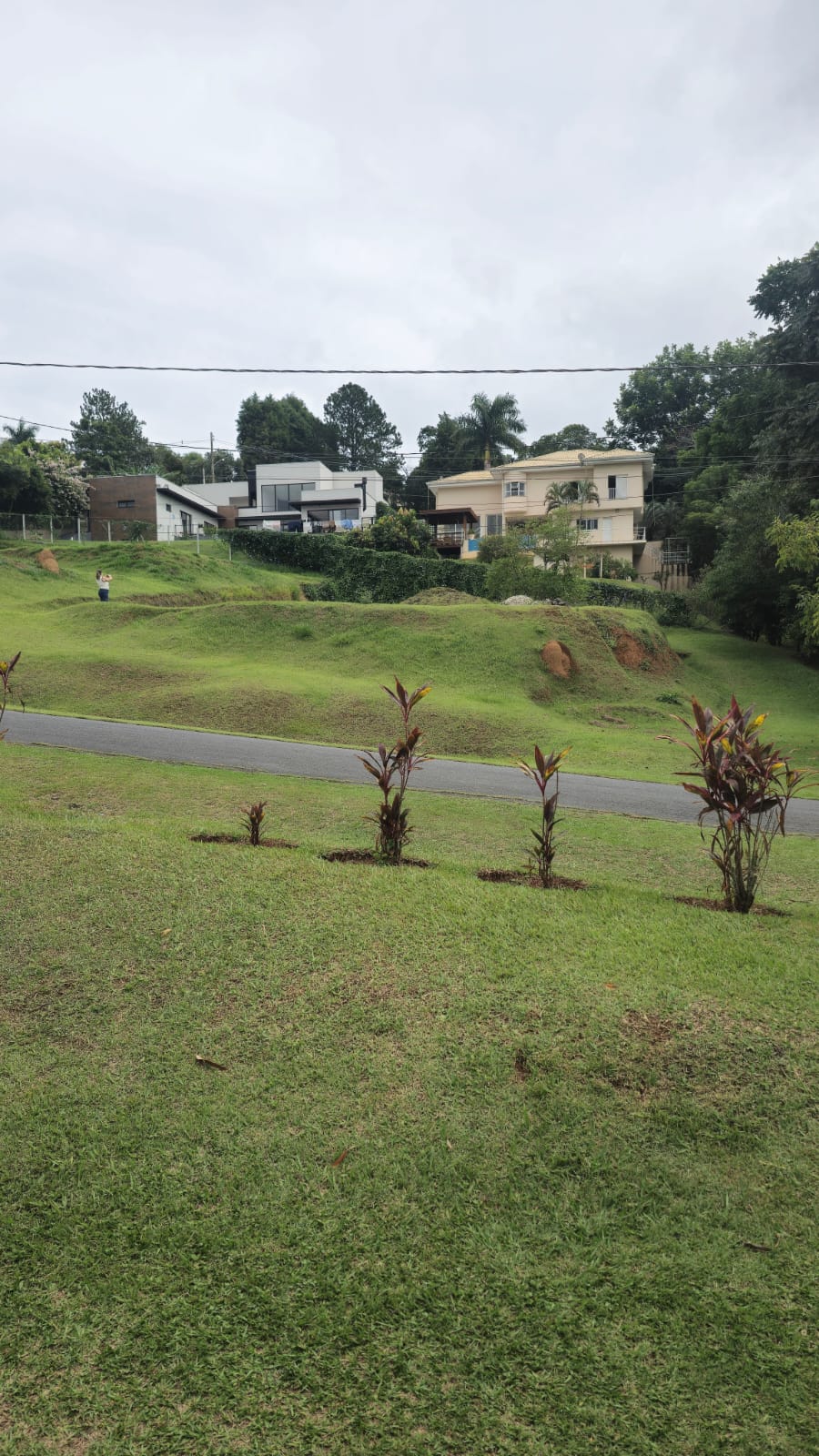 Terreno &agrave; venda,1000 m&sup2;- Condom&iacute;nio  Portal do Sabi&aacute; -  Ara&ccedil;oiaba da Serra - Sp Rodovia Raposo Tavares Araçoiaba da Serra - 