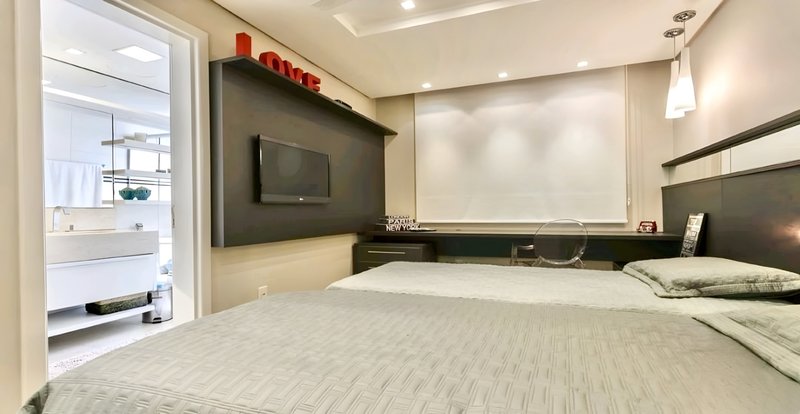 R$ 1.090.000 - LINDÍSSIMO APARTAMENTO - 87M2 - 2 SUÍTES - 2 VAGAS Rua Carvalho Monteiro Porto Alegre - 