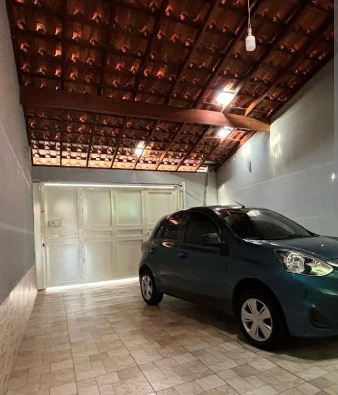 Sobrado com 3 Dormitórios e Suíte em César de Souza  Mogi das Cruzes - 
