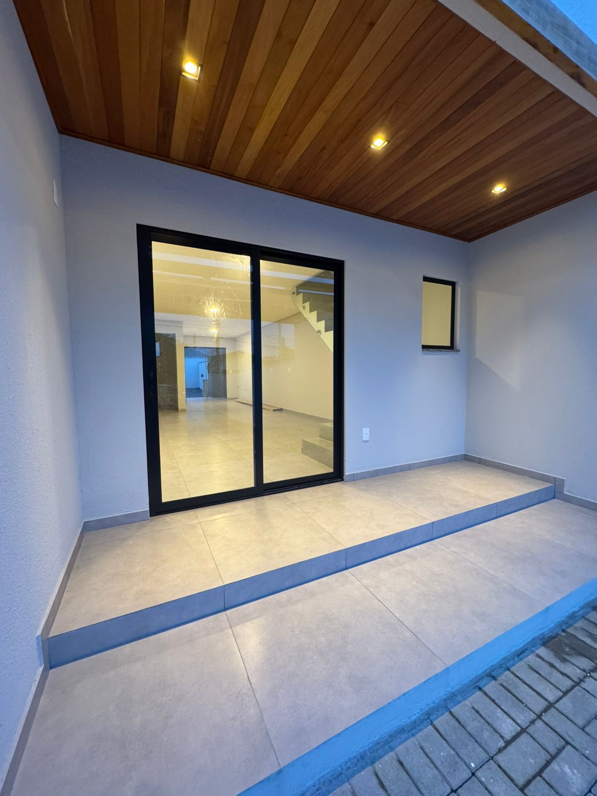 Sobrado Geminado Diferenciado no Bairro S&atilde;o Marcos Rua Humanitas Joinville - 