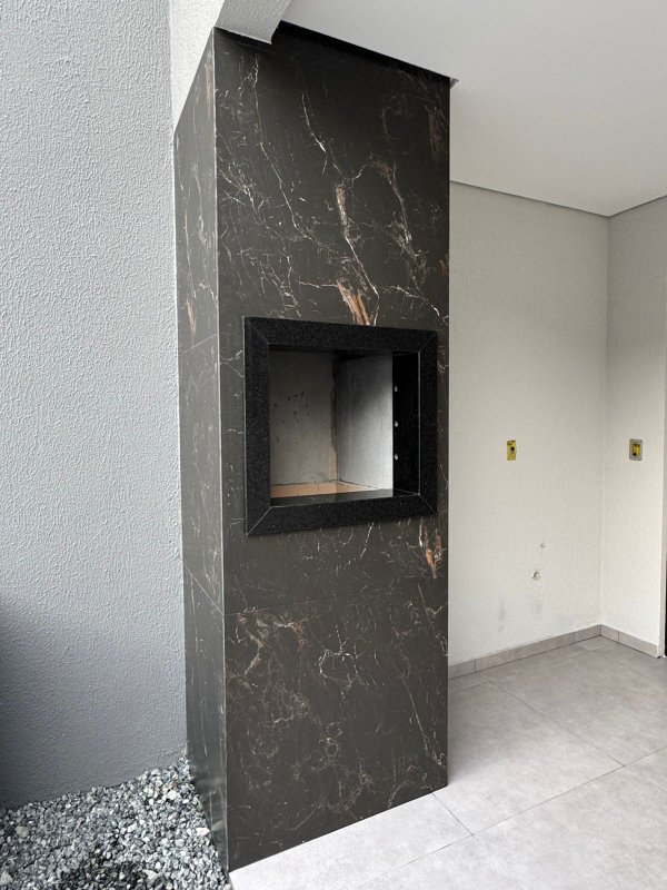 Sobrado Geminado Diferenciado no Bairro São Marcos Rua Humanitas Joinville - 