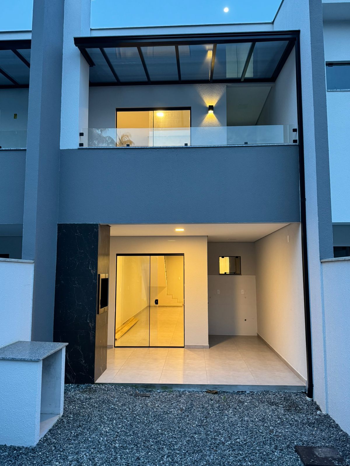 Sobrado Geminado Diferenciado no Bairro S&atilde;o Marcos Rua Humanitas Joinville - 