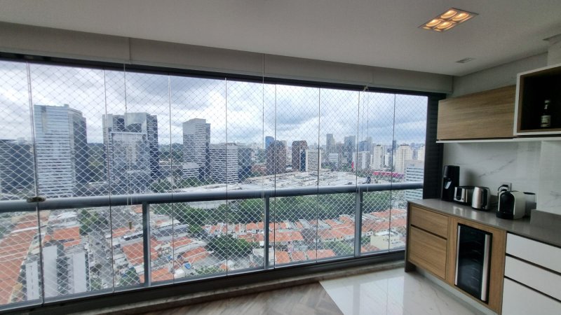 VENDE-SE APT MARAVILHOSO – CHÁCARA SANTO ANTÔNIO - 78m2 Rua Henri Dunant São Paulo - 