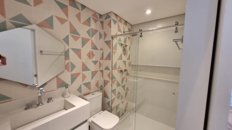 VENDE-SE APT MARAVILHOSO – CHÁCARA SANTO ANTÔNIO - 78m2 Rua Henri Dunant São Paulo - 