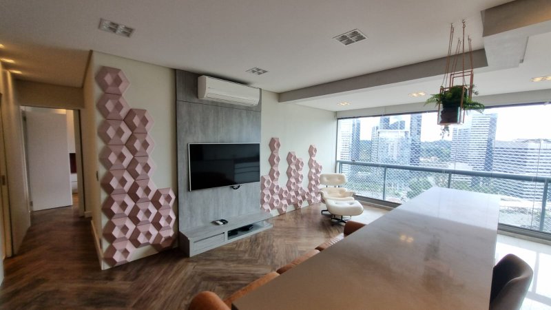 VENDE-SE APT MARAVILHOSO – CHÁCARA SANTO ANTÔNIO - 78m2 Rua Henri Dunant São Paulo - 