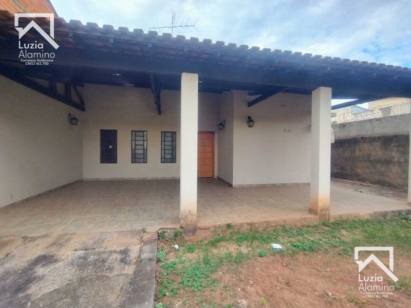 VILA INDUSTRIAL - RESIDÊNCIA 04 SUÍTES - QUINTAL COM ÁREA DE CHURRASQUEIRA - Bauru - 