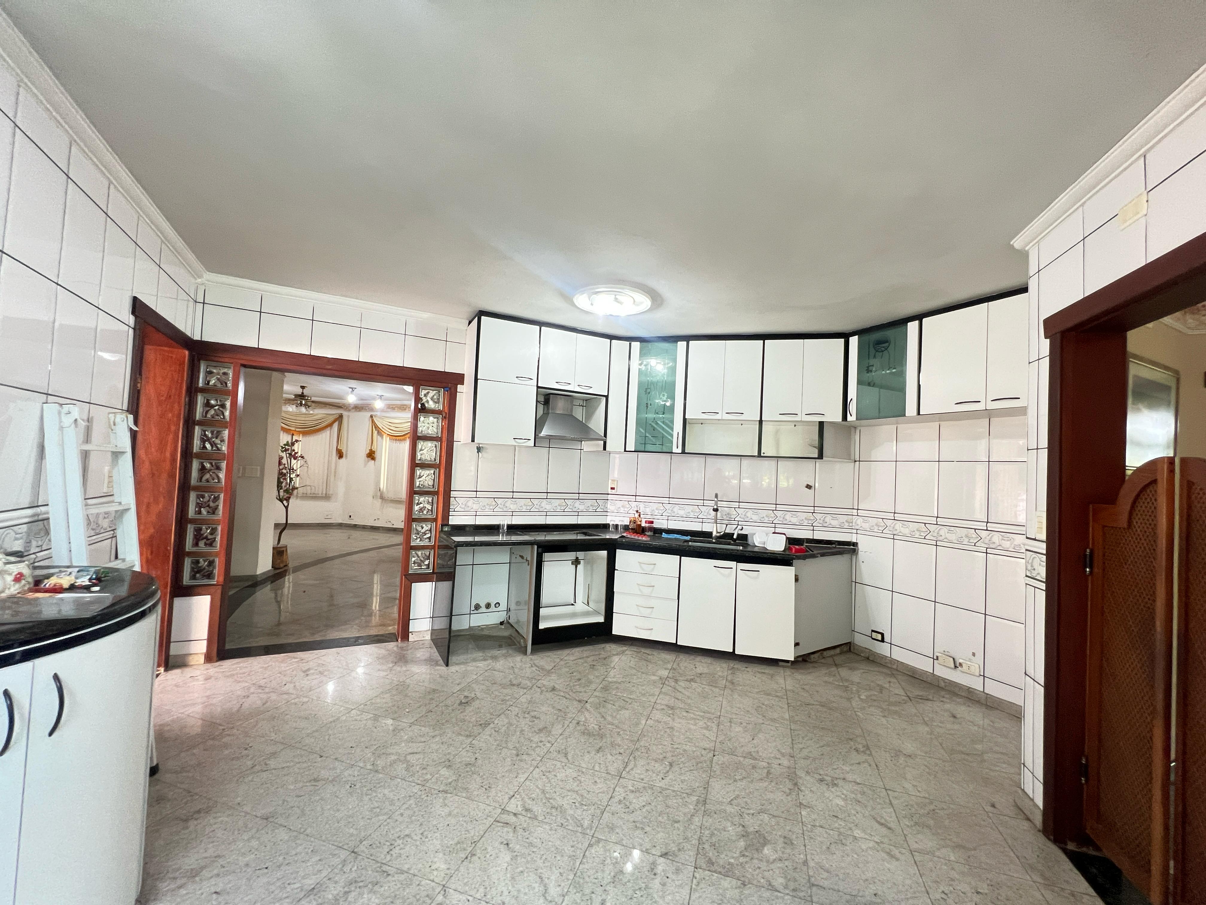 Casa com 5 dormit&oacute;rios &agrave; venda, 589 m&sup2; - Jardim Eltonville - Sorocaba - SP Rua Antônio Guitti Sorocaba - 