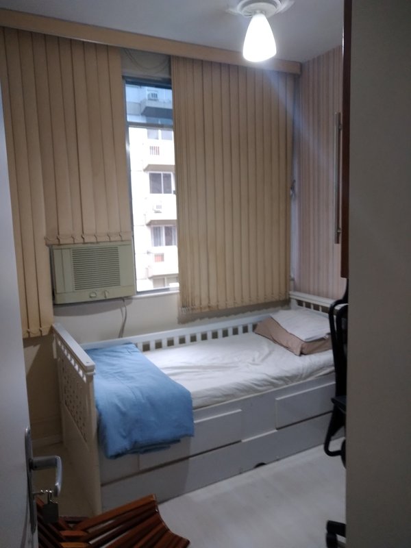 apartamento de frente Rua Santa Clara Rio de Janeiro - 