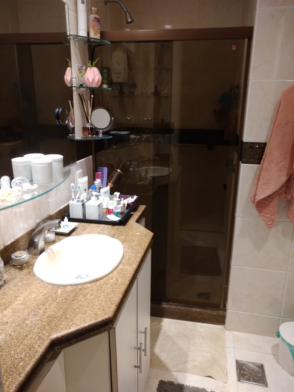 apartamento de frente Rua Santa Clara Rio de Janeiro - 