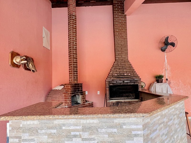 LINDA CASA / CHÁCARA COM TODAS AS COMODIDADES DA CIDADE Rua Abrahão Pinsky Sorocaba - 