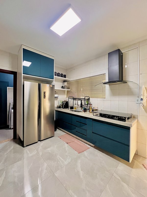 LINDA CASA / CHÁCARA COM TODAS AS COMODIDADES DA CIDADE Rua Abrahão Pinsky Sorocaba - 