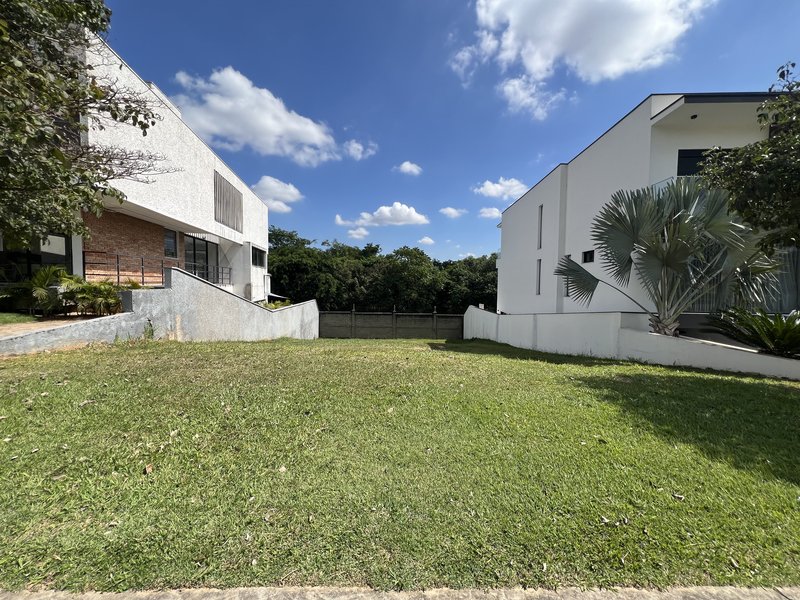 Terreno no Condomínio Alphaville Nova Esplanada – Exclusividade e Qualidade de Vida Alameda Nova Zelândia Votorantim - TERRENO