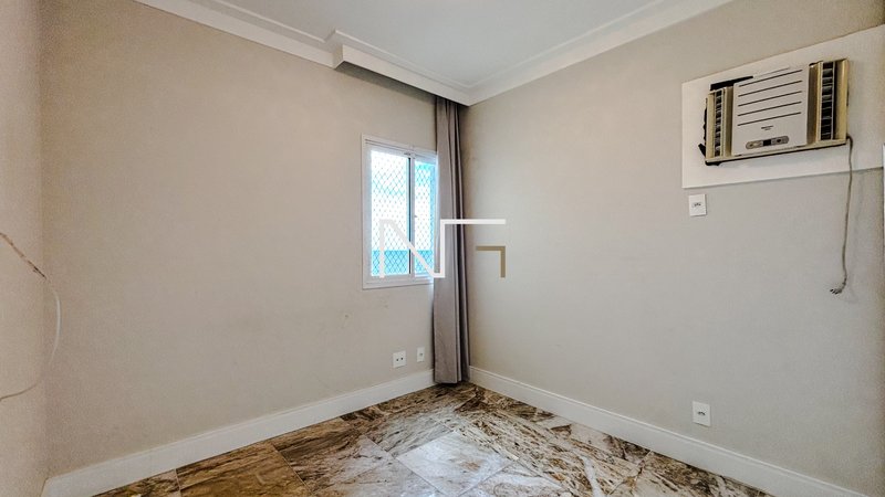 Apartamento Frente Mar com 3 Quartos e Vista Deslumbrante para o Mar Av. Est. José Júlio de Souza Vila Velha - 