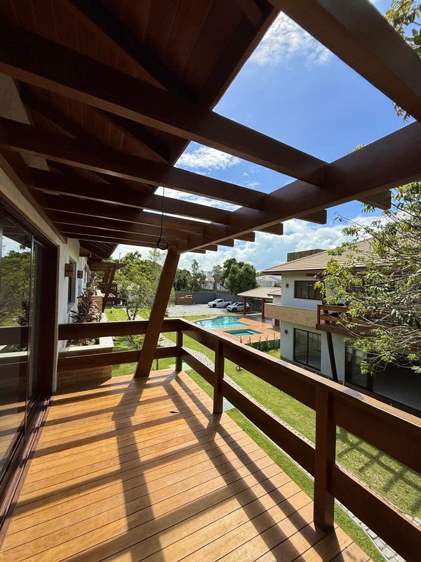 Apartamento próximo da praia pitinga / 2 dormitórios/ semi mobilado Rua pitinga  Porto Seguro - 