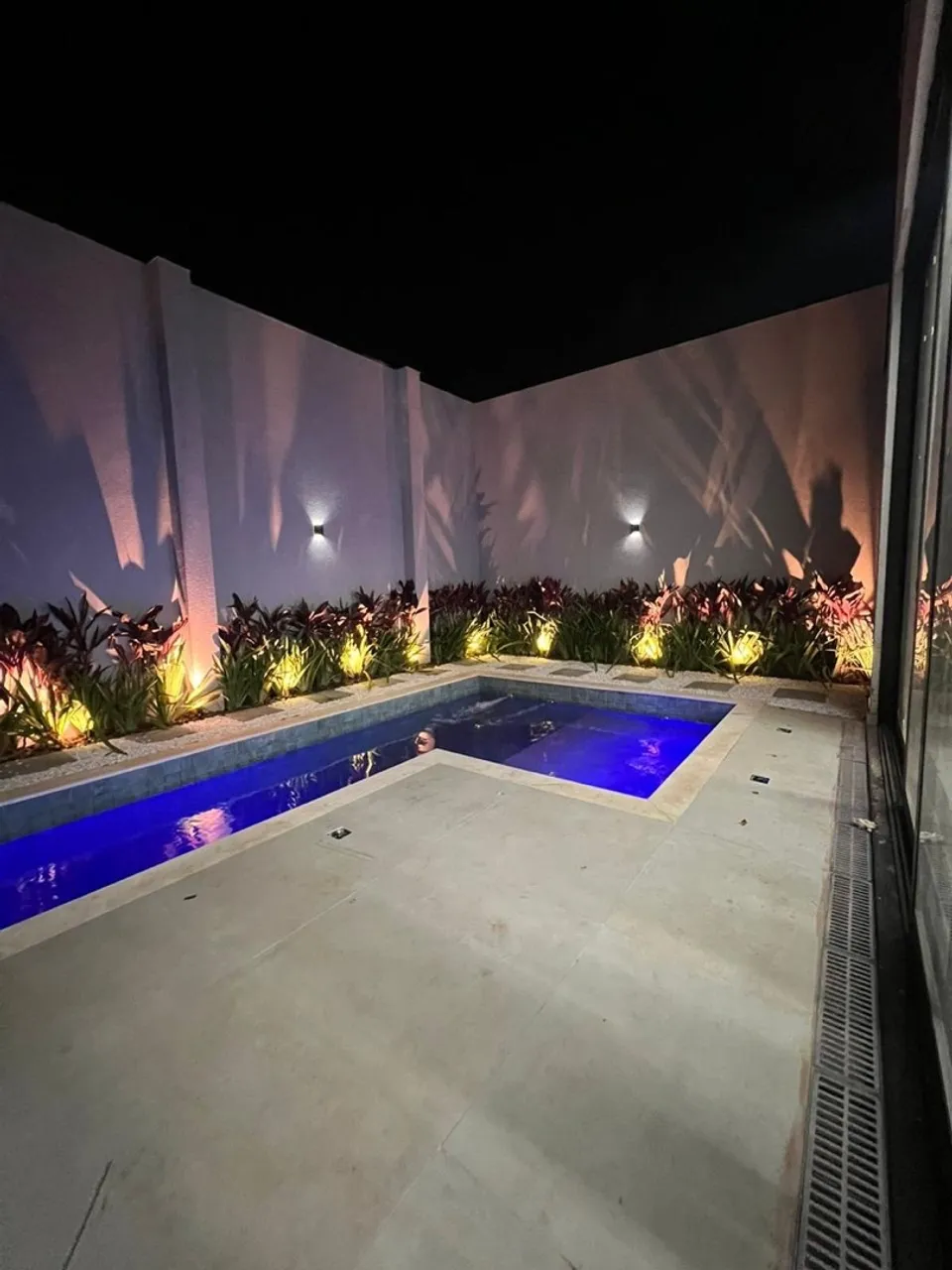 Casa com 3 dormit&oacute;rios,322 m&sup2; - condom&iacute;nio Alphaville Castello - It&uacute; - SP Rodovia Waldomiro Corrêa de Camargo Itu - 