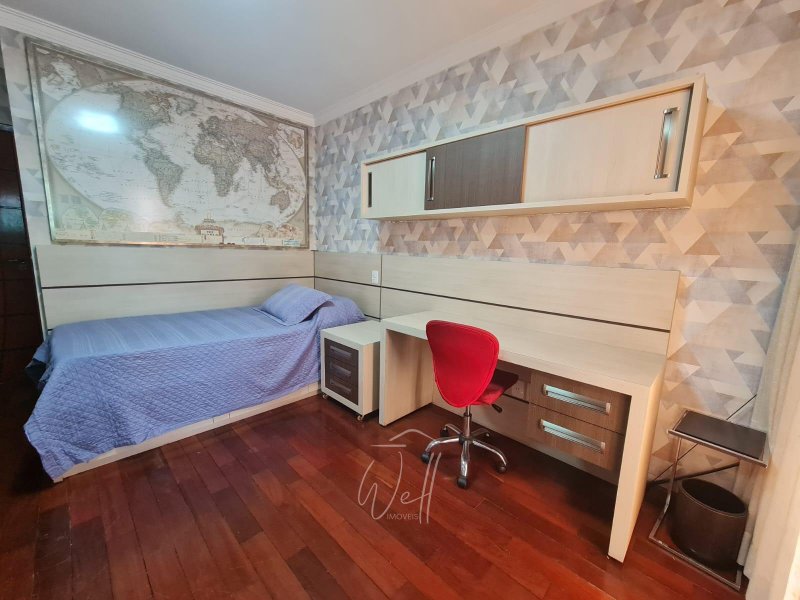 Sobrado na Vila Assunção em Santo André 298m2 - 03 suítes - 06 vagas - Santo André - 