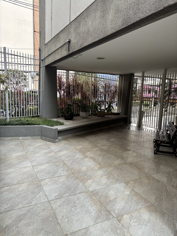 Apartamento 3 dormitórios no Paraíso Rua Abílio Soares São Paulo - 