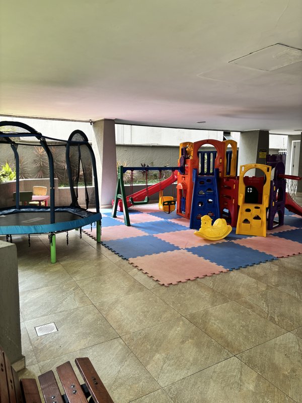 Apartamento 3 dormitórios no Paraíso Rua Abílio Soares São Paulo - 