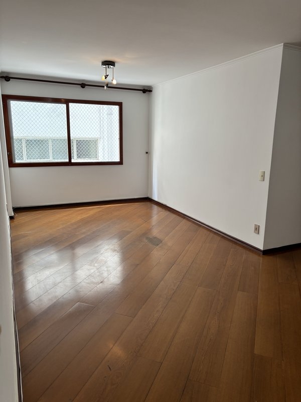 Apartamento 3 dormitórios no Paraíso Rua Abílio Soares São Paulo - 