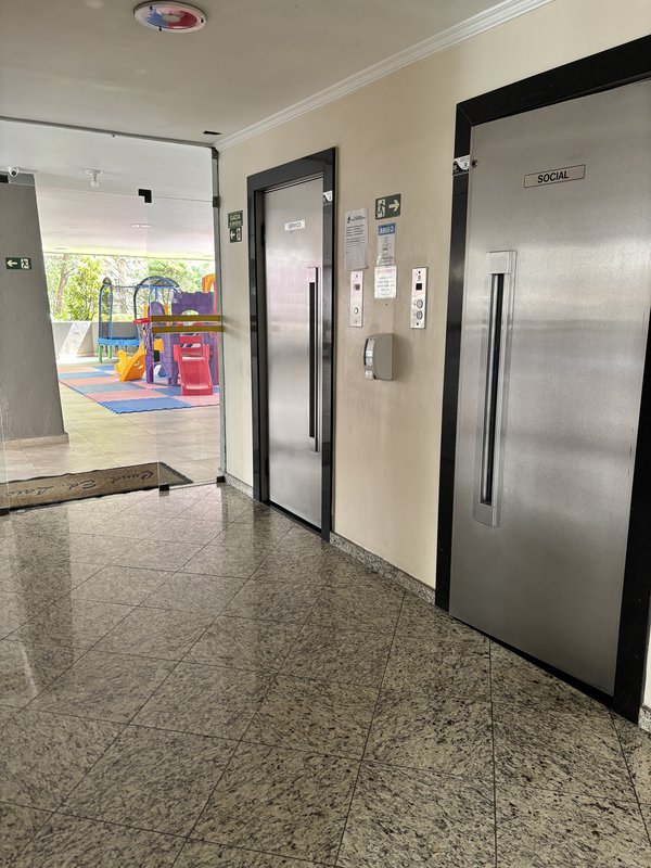 Apartamento 3 dormitórios no Paraíso Rua Abílio Soares São Paulo - 