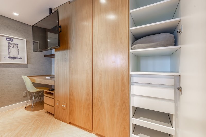 Apto duplex mobiliado e decorado em Itaim Bibi Rua Ministro Jesuíno Cardoso São Paulo - 