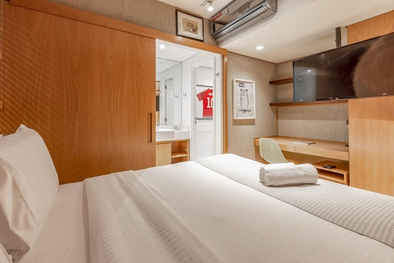 Apto duplex mobiliado e decorado em Itaim Bibi Rua Ministro Jesuíno Cardoso São Paulo - 