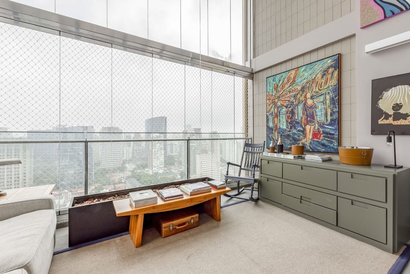 Apto duplex mobiliado e decorado em Itaim Bibi Rua Ministro Jesuíno Cardoso São Paulo - 
