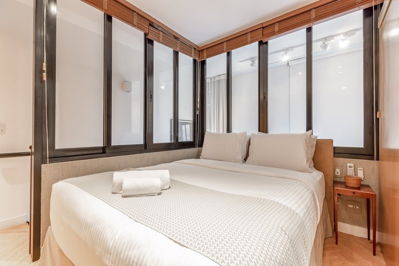 Apto duplex mobiliado e decorado em Itaim Bibi Rua Ministro Jesuíno Cardoso São Paulo - 