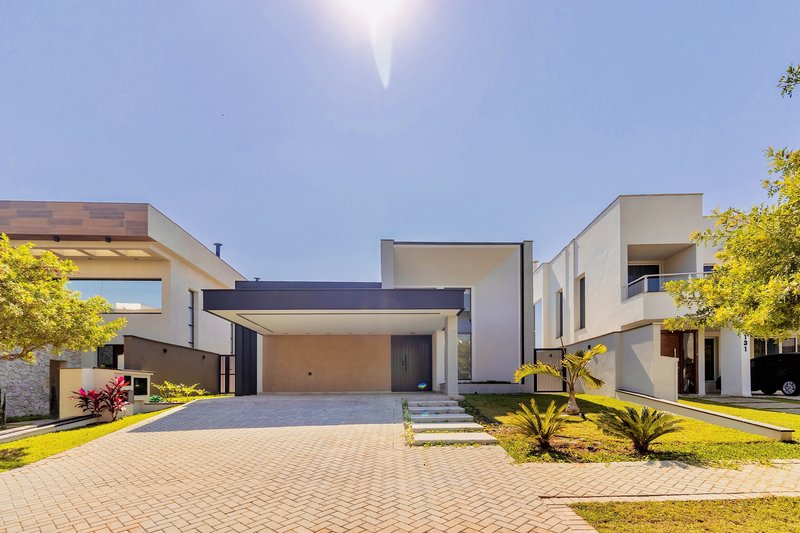 CASA TÉRREA EM ALPHAVILLE NOVA ESPLANADA NA MELHOR LOCALIZAÇÃO DO CONDOMÍNIO Alameda Grécia Sorocaba - 