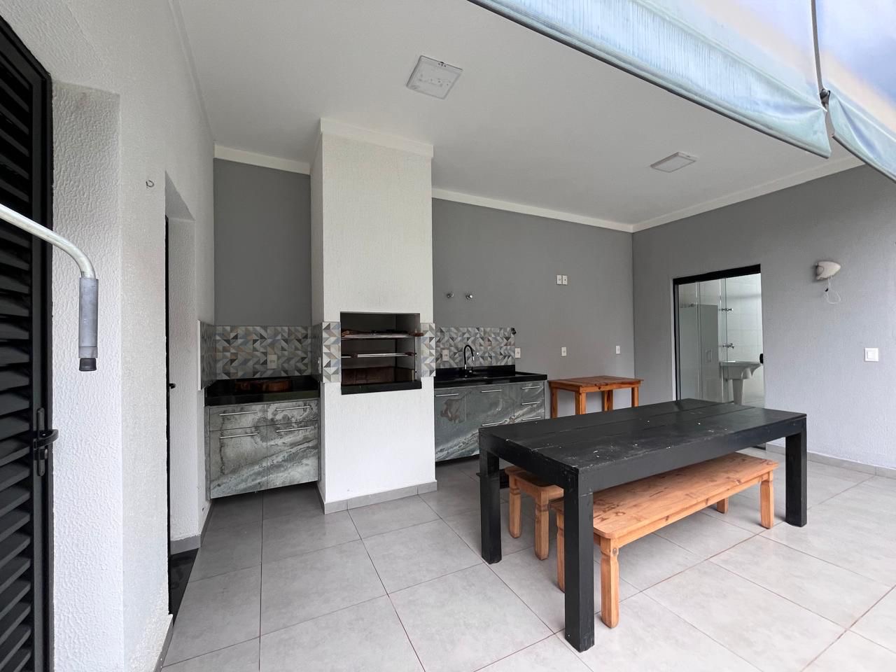 Casa com 3 dormit&oacute;rios &agrave; venda,174 m&sup2; - Condom&iacute;nio Villagio Di Capri - Votorantim - SP Rodovia João Leme dos Santos Votorantim - 