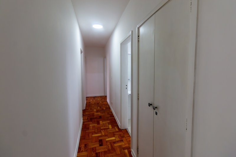 ALUGA-SE LINDO APT 160M2 ITAIM MARAVILHOSO!!! Rua Pedroso Alvarenga São Paulo - 