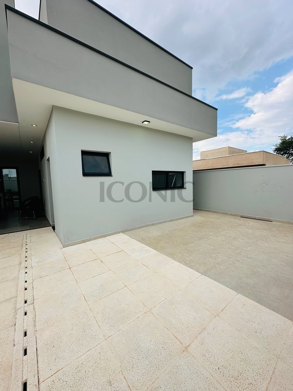 Casa Térrea Mobiliada de Alto Padrão no Portal Ville Gardênia em Boituva - Boituva - 