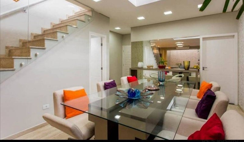 Casa 100mts, 2dorms,2 suites, 2 vagas Cipriano barata  São Paulo - 