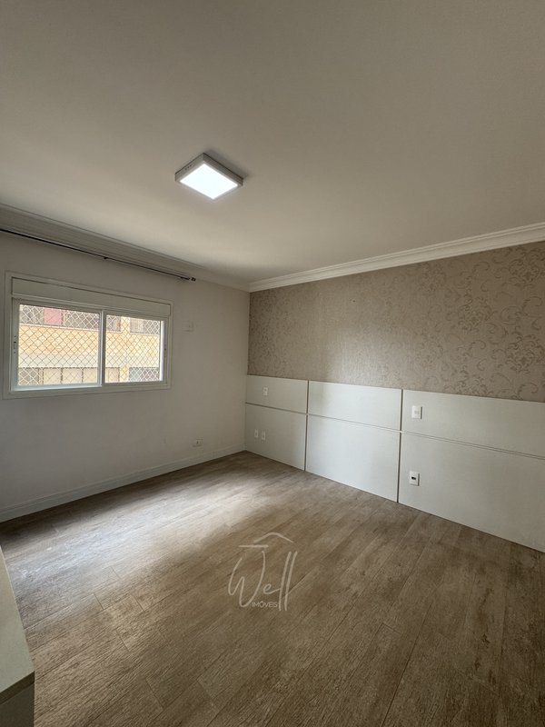 Apartamento no Bairro Jardim Santo André 165m2 - 03 dorms - 04 vagas - Santo André - 