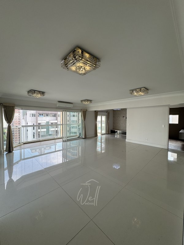 Apartamento no Bairro Jardim Santo André 165m2 - 03 dorms - 04 vagas - Santo André - 