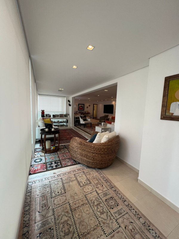 Lindo apartamento para venda coração de Alphaville Praça Oiapoque Barueri - 