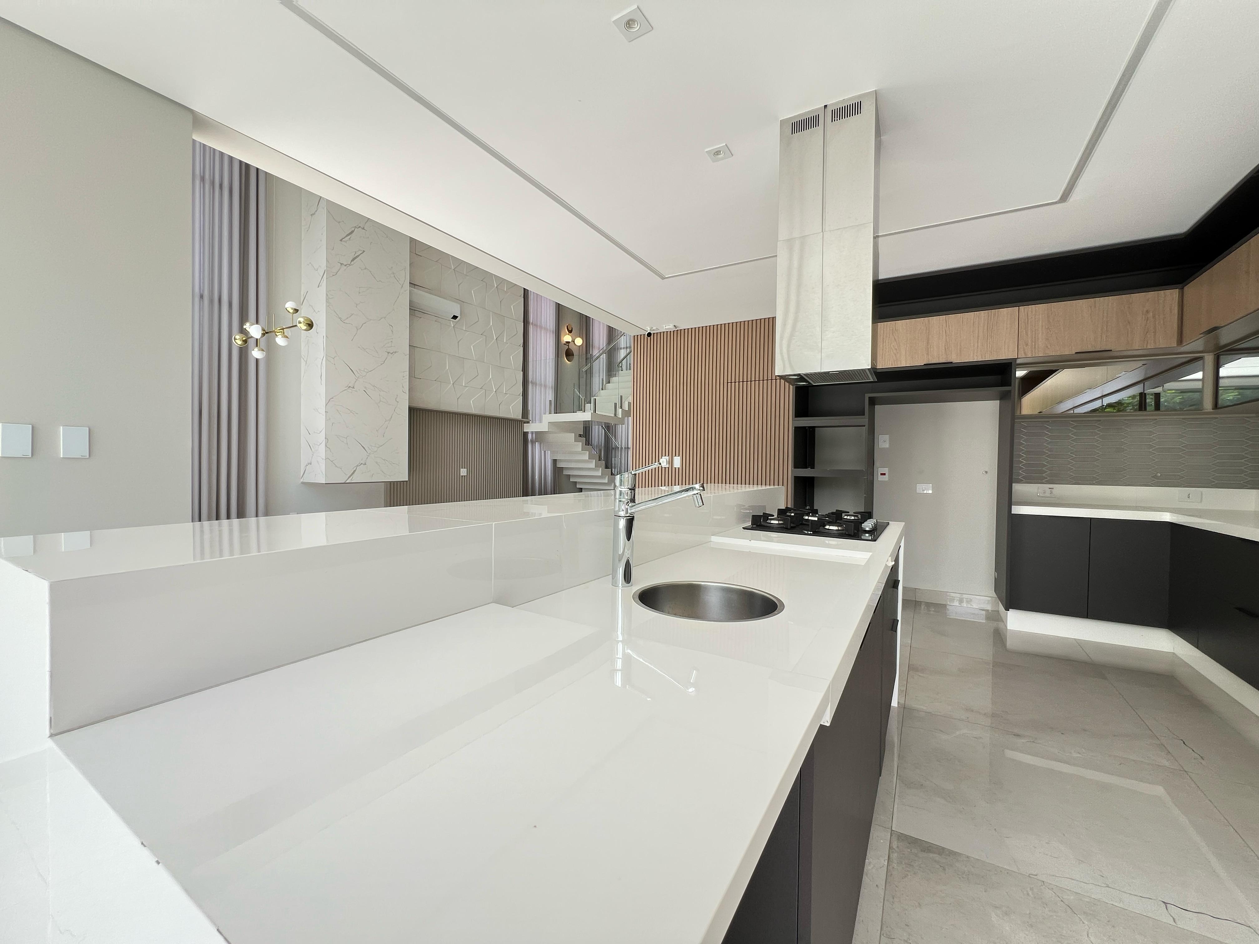 Casa com 3 dormit&oacute;rios &agrave; venda, 290 m&sup2; - Alphaville Nova Esplanada IV - Votorantim - SP Alameda Nova Zelândia Votorantim - 