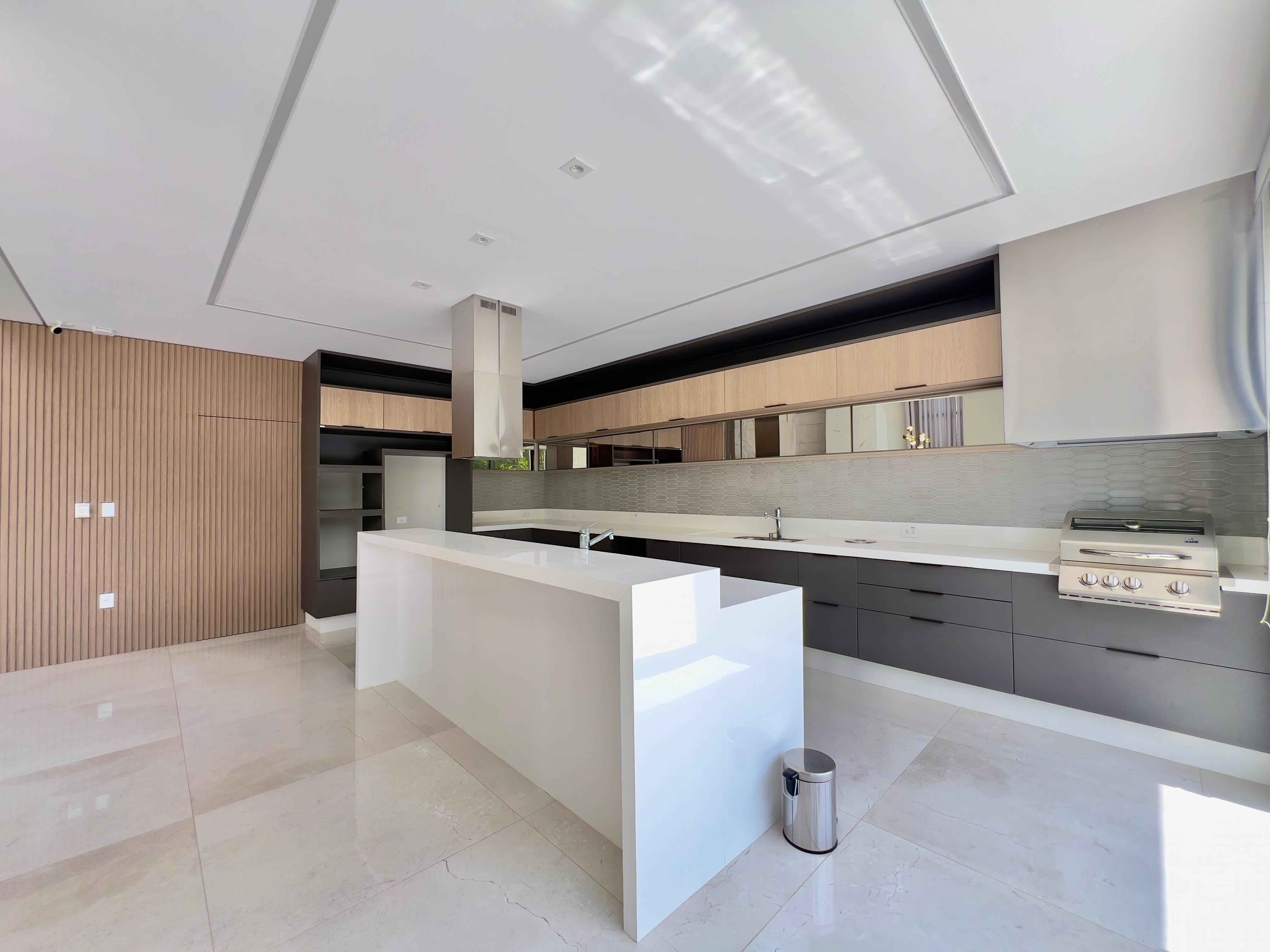 Casa com 3 dormit&oacute;rios &agrave; venda, 290 m&sup2; - Alphaville Nova Esplanada IV - Votorantim - SP Alameda Nova Zelândia Votorantim - 