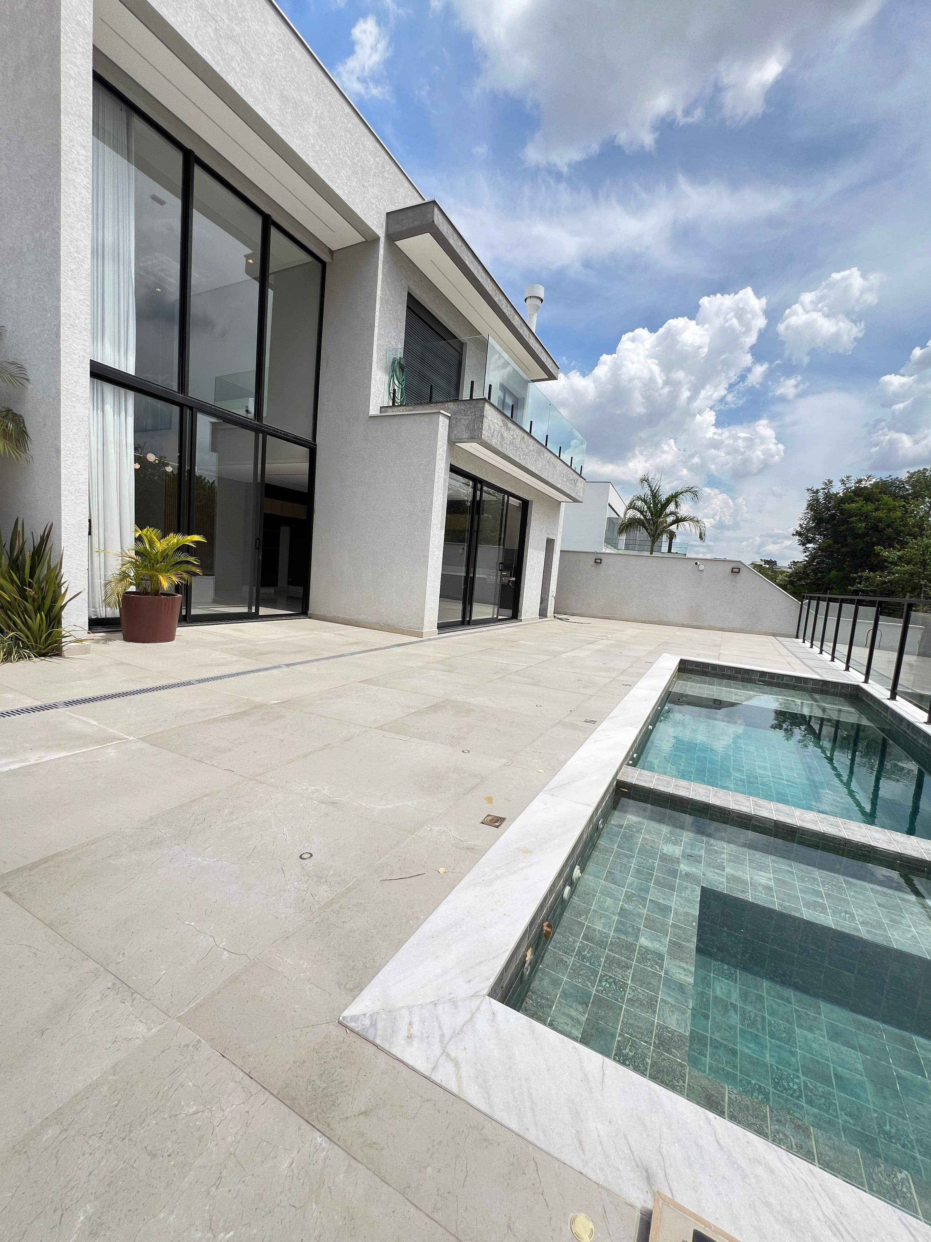 Casa com 3 dormit&oacute;rios &agrave; venda, 290 m&sup2; - Alphaville Nova Esplanada IV - Votorantim - SP Alameda Nova Zelândia Votorantim - 