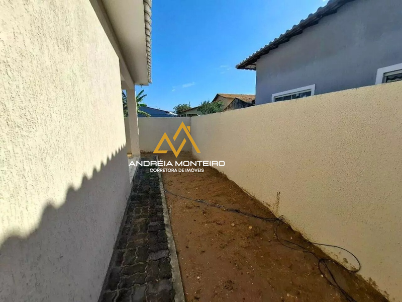 Casa com 2 dormitórios à venda, 72 m² por R$ 350.000,00 - Jaconé - Maricá/RJ - Maricá - 