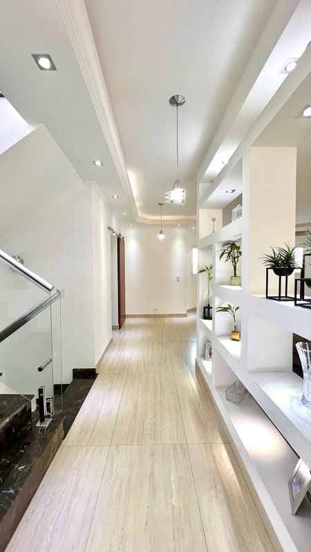 Excelente casa para sua família em Alphaville SP Alameda Sarapuí Santana de Parnaíba - 